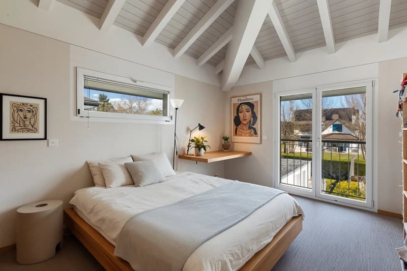 Light, space and serenity ? A private haven in Coppet (8)
