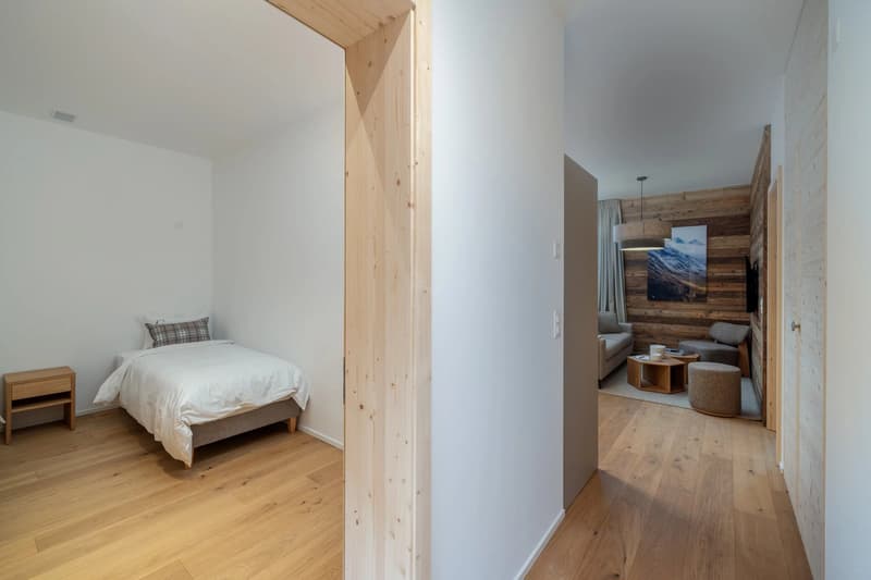 GRIMENTZ - LAST SKI-IN/SKI-OUT OPPORTUNITIES (6)