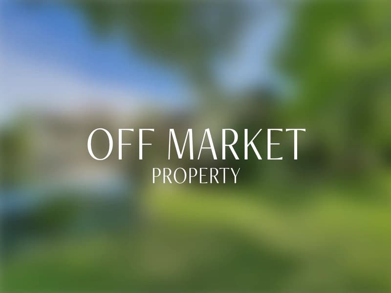 Bucolic property with building potential (1)