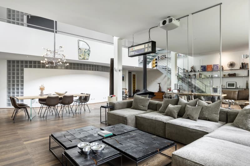 Apartment of 338 m2 with 4 bedrooms, Troinex (2)