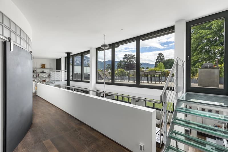 Apartment of 338 m2 with 4 bedrooms, Troinex (3)