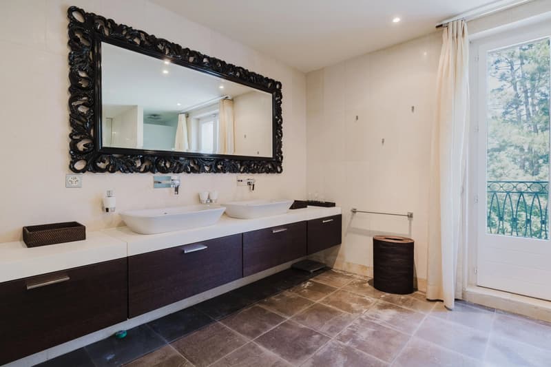 Elegant family house in Collonge-Bellerive (12)