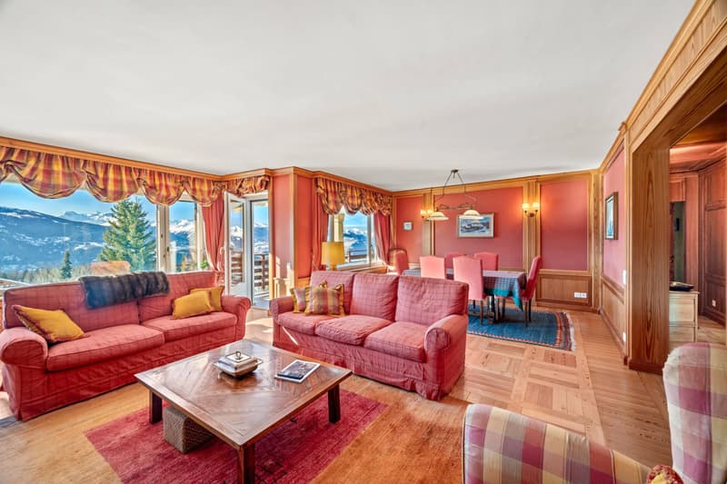 Bright apartment facing the Alpine panoramas (2)