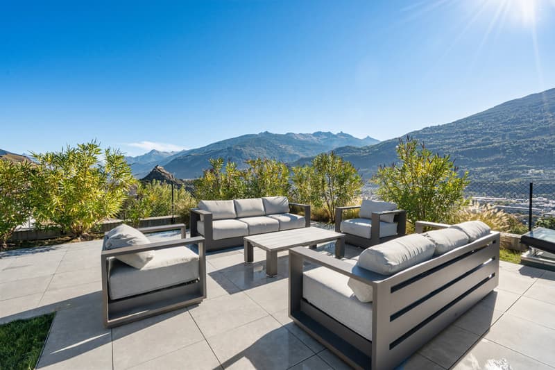 Une signature architecturale sur les hauteurs de Sion (8)