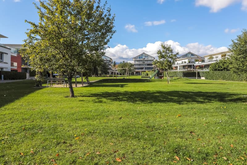 Magnifique appartement de 3,5 Pièces avec grand jardin arboré (10)