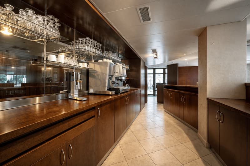 Arcade Gewerbe in Nyon / Rendite 6,6% (3)
