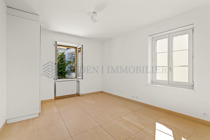 Exclusivité! immeuble de rendement mixte. (4)