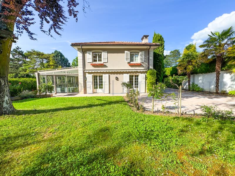 Beautiful 5-bedroom villa! (2)