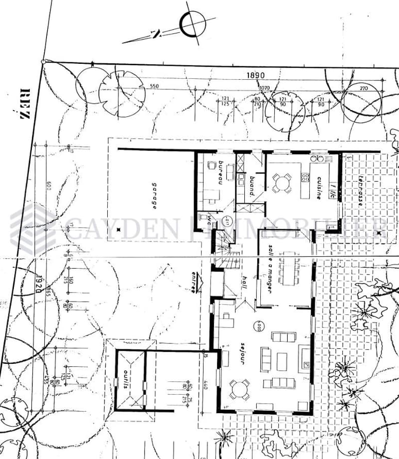 Large individual villa in a quiet location (13)
