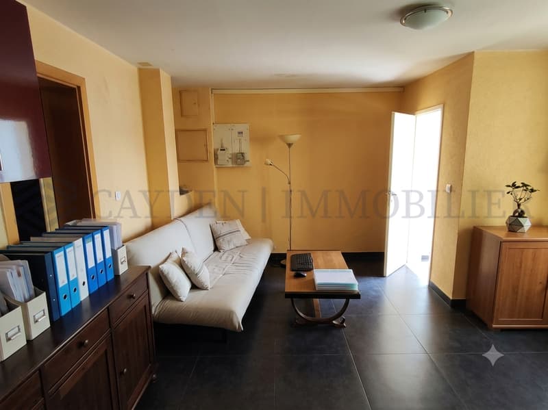 Casa con 6 alloggi e alto rendimento locativo! (11)