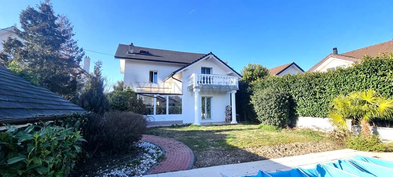 Casa con 6 alloggi e alto rendimento locativo! (13)