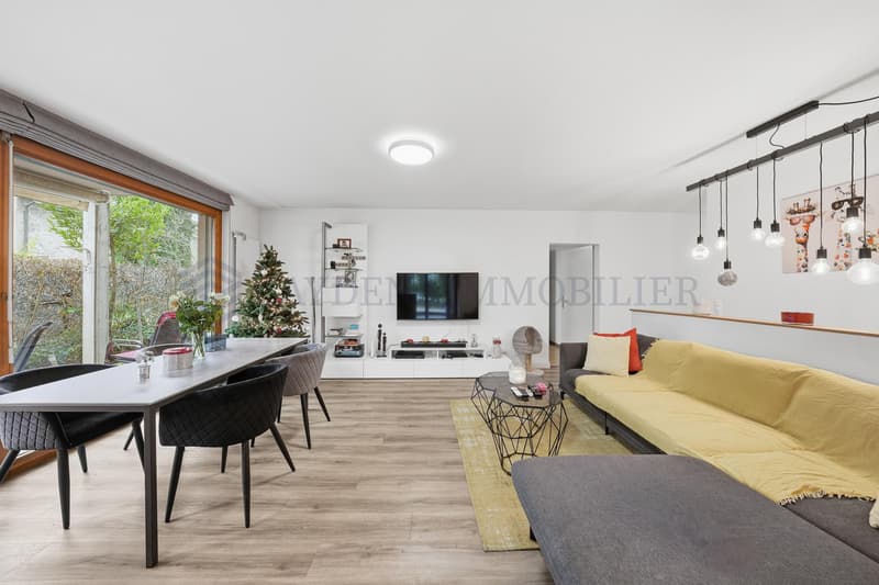 Exklusivität !! großes 7 Zimmer mit Garten (1)