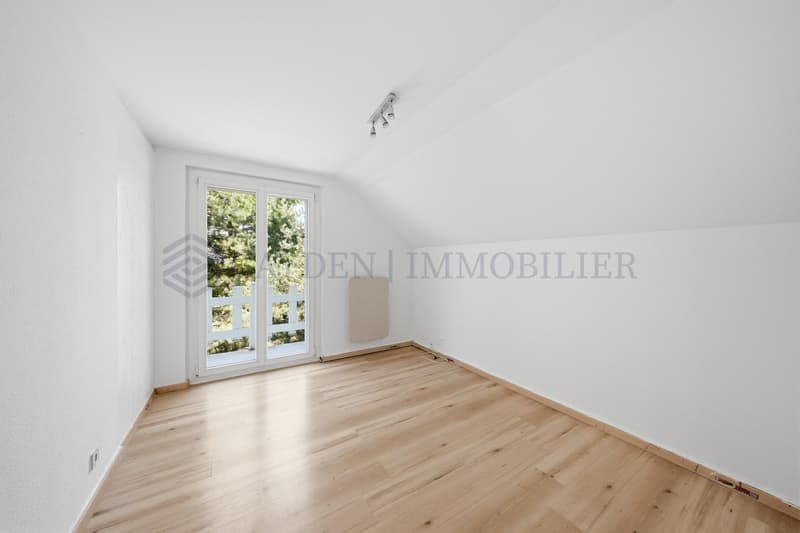 Villa a schiera ristrutturata con studio indipendente in un ambiente residenziale privilegiato a Commugny (7)