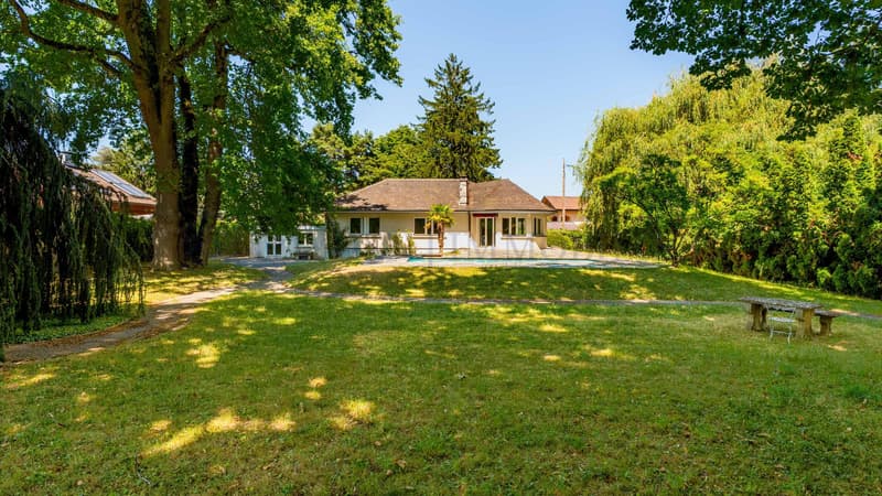 Splendide villa individuelle avec grand jardin (4)