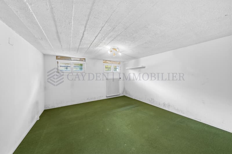 Villa plain-pied avec beau jardin (12)