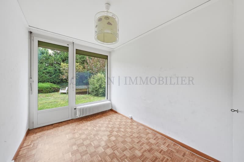 Villa plain-pied avec beau jardin (10)