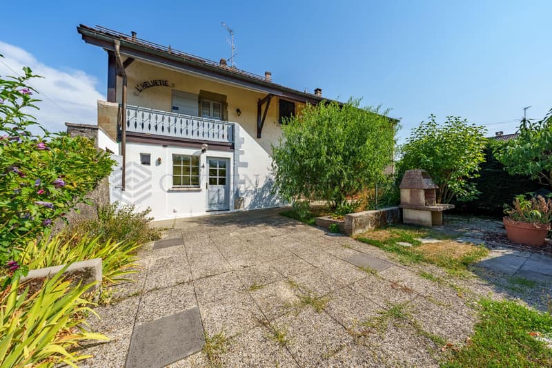 Exclusivité !! Belle maison de village avec cachet, à découvrir !! (1)