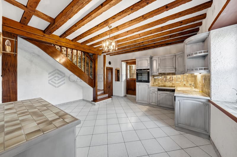 Exclusivité !! Belle maison de village avec cachet, à découvrir !! (2)