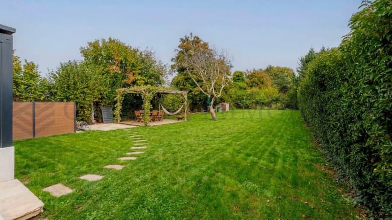 Maison rénovée avec jardin et appartement indépendant (9)