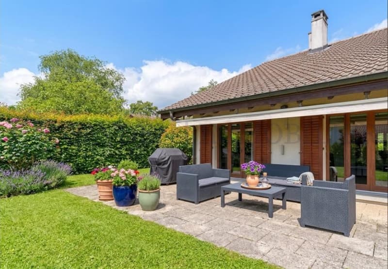 Villa 6 chambres à 800 m du lac ! (2)