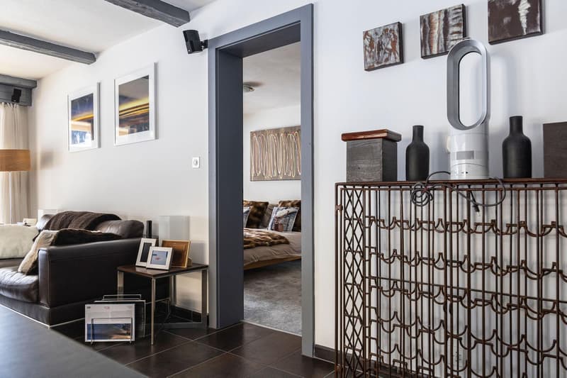 A charming 3-bedroom apartment with a terrace in the heart of Verbier. (8)