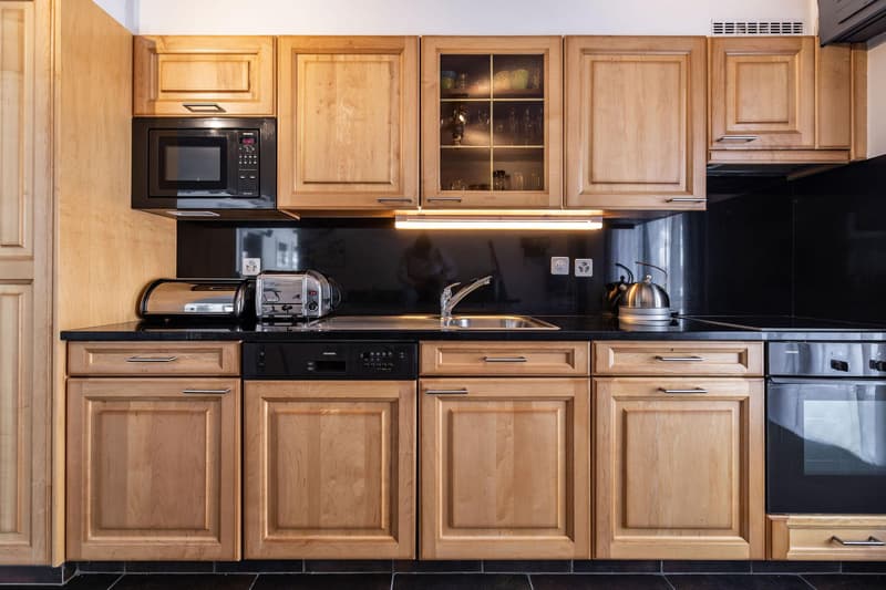 A charming 3-bedroom apartment with a terrace in the heart of Verbier. (9)