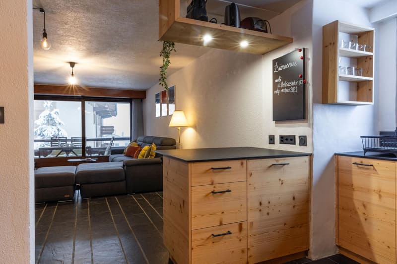 Sommervermietung bis 30. November 2026 - Charmantes 1-Zimmer-Apartment mit Balkon im Herzen von Verbier (4)