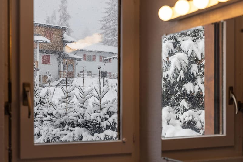 Sommervermietung bis 30. November 2026 - Charmantes 1-Zimmer-Apartment mit Balkon im Herzen von Verbier (11)