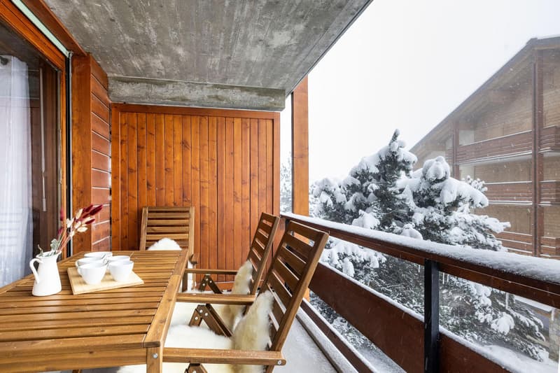 Sommervermietung bis 30. November 2026 - Charmantes 1-Zimmer-Apartment mit Balkon im Herzen von Verbier (3)