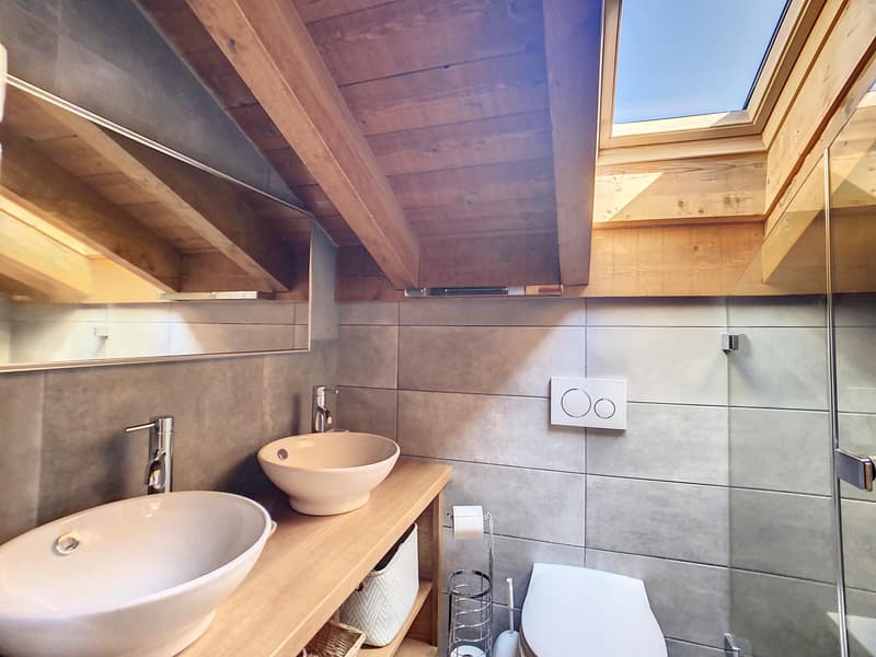 Charmantes 3-Zimmer-Wohnung in den Höhen von Verbier, mit atemberaubendem Blick vom Balkon. (10)