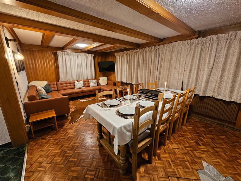 LOCATION HIVER 26/27 - Charmante maison alpine de 4 chambres, à seulement 5 minutes à pied de la gare et du téléphérique du Châble (3)