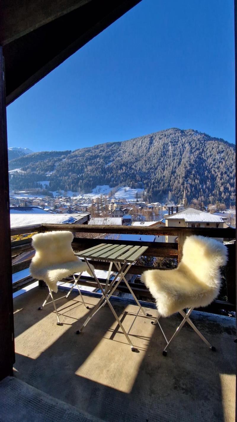 LOCATION HIVER 26/27 - Charmante maison alpine de 4 chambres, à seulement 5 minutes à pied de la gare et du téléphérique du Châble (4)