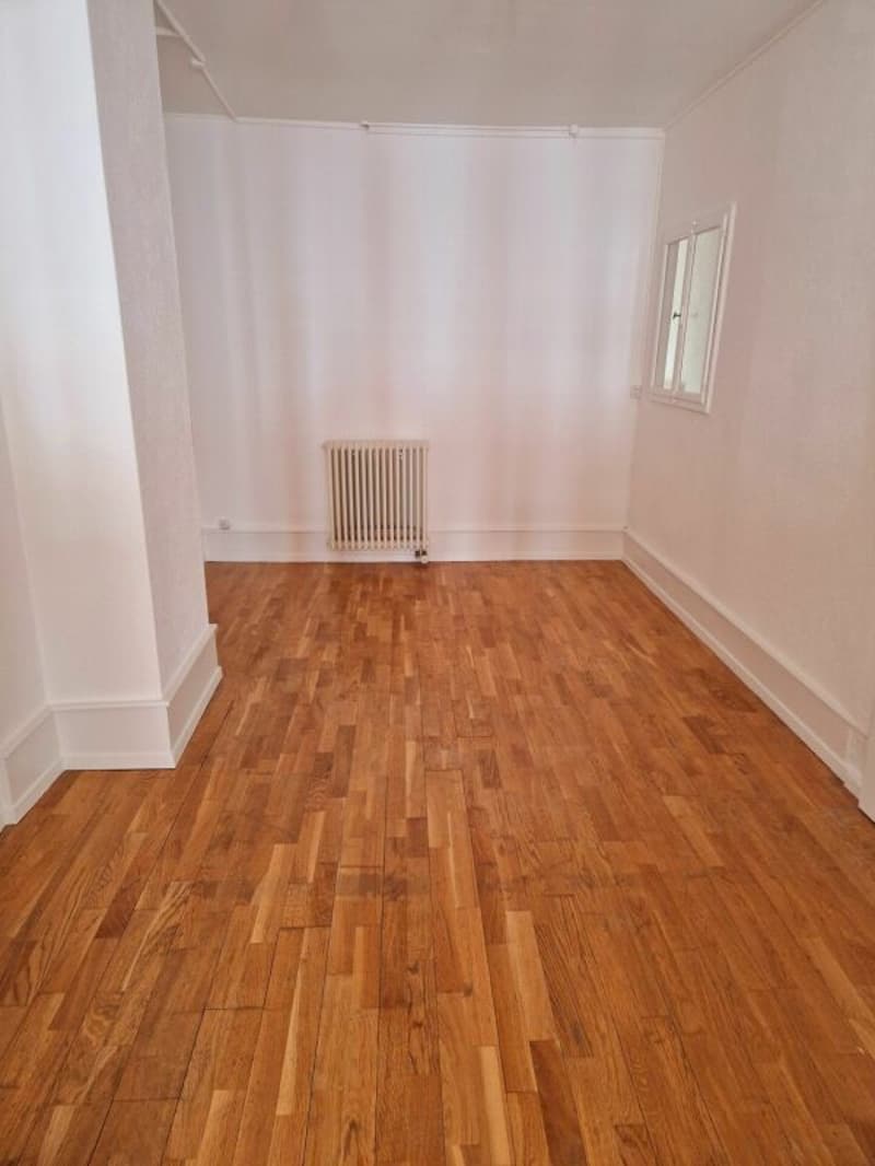 Charming apartment in the heart of Orbe's old town! (4)