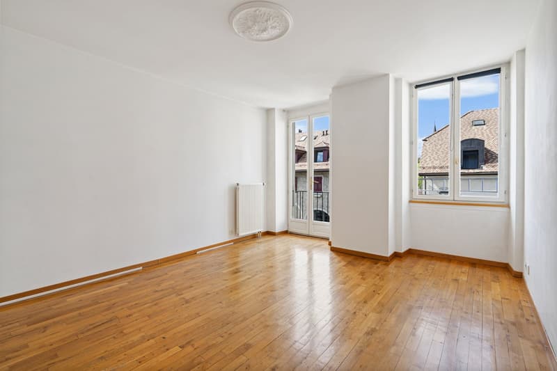 Charming 2.5-room apartment in St-Prex (2)