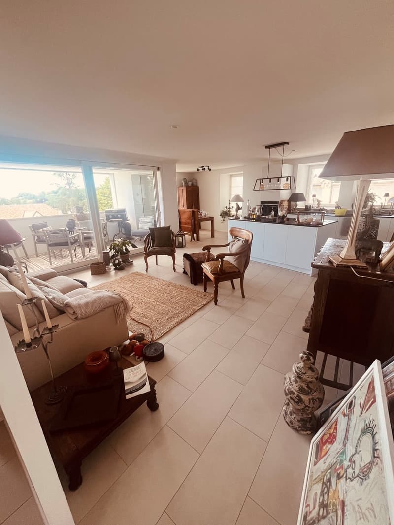 Vufflens-le-Château (9 minutes de Morges) : à louer magnifique appartement récent de 4,5 pièces (2)