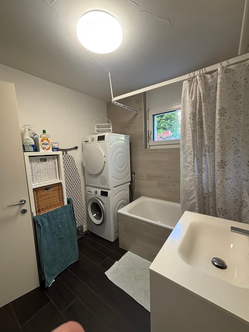 Morges, à 200 m de la gare CFF : à louer appartement de 2,5 pièces (6)