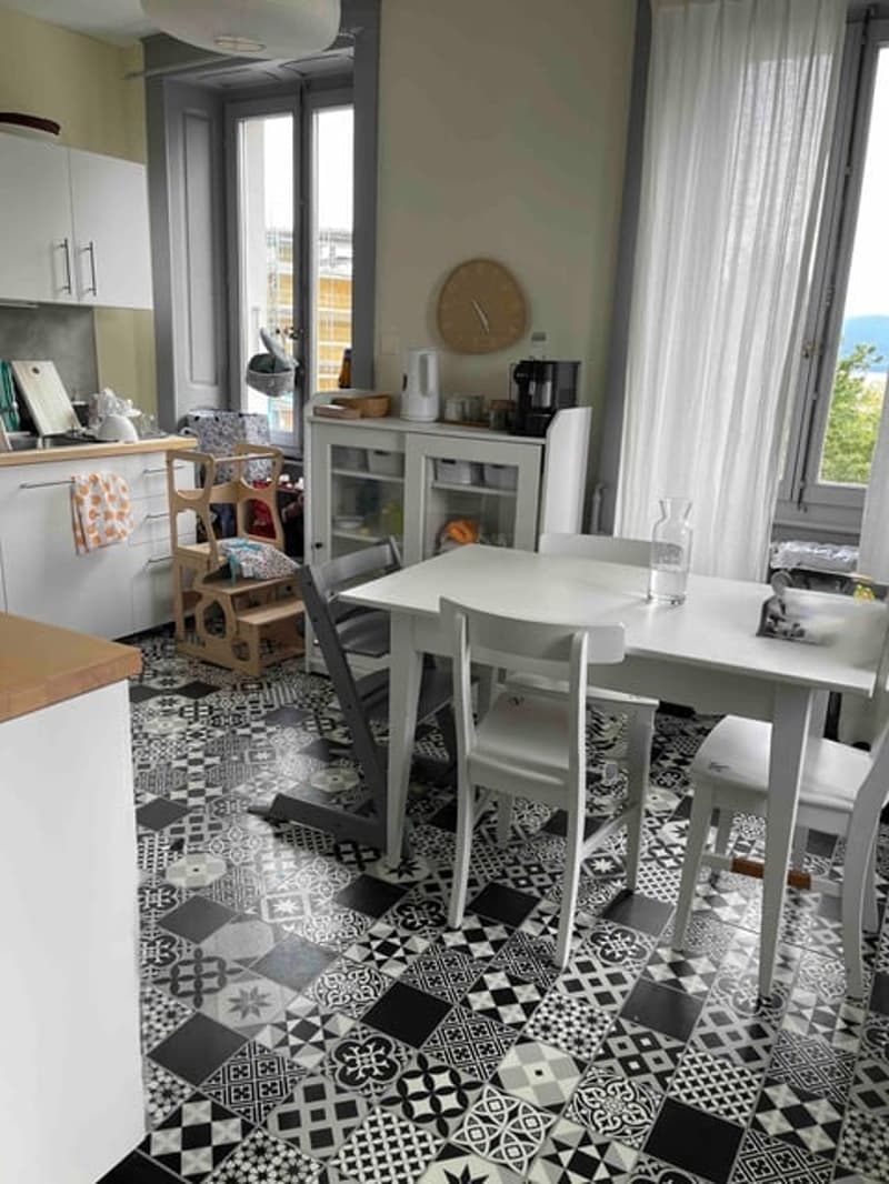 Préverenges, à deux pas du lac et des commodités : à louer spacieux appartement de 3,5 pièces (3)