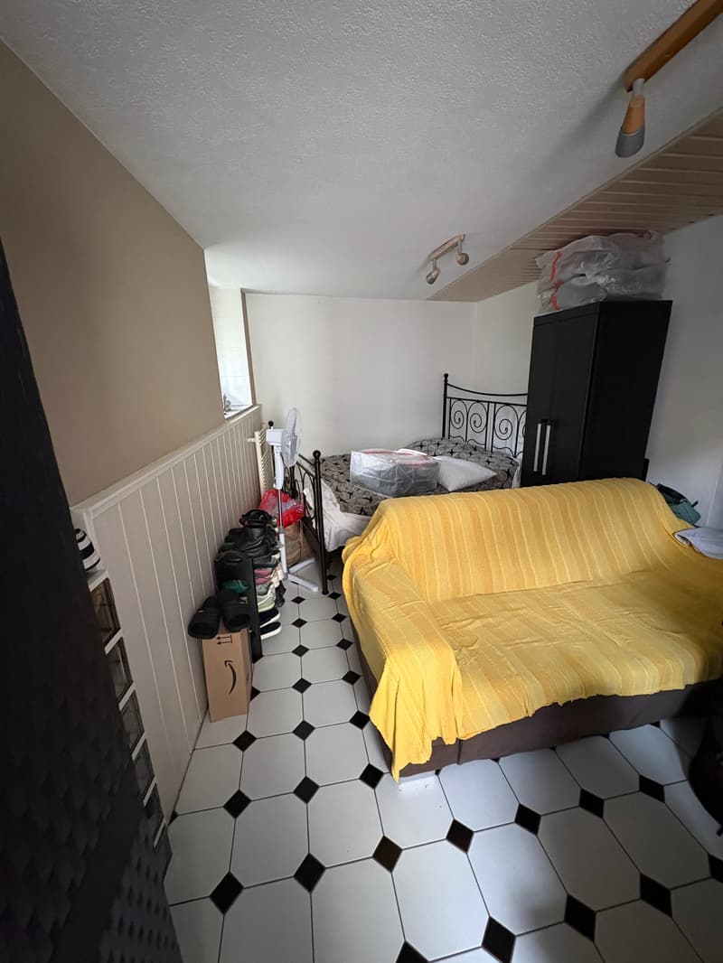 Charmant appartement d'une pièce au cœur du village de Saubraz (2)