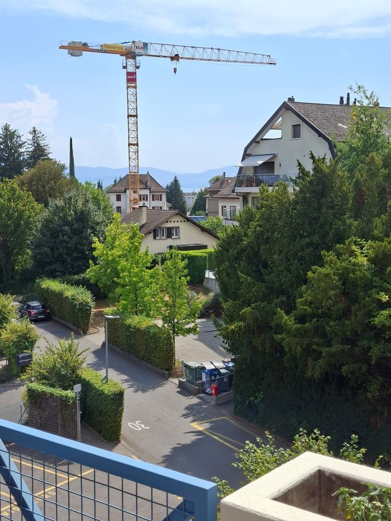 Morges, à louer magnifique appartement de 3,5 pièces lumineux avec balcon (27)
