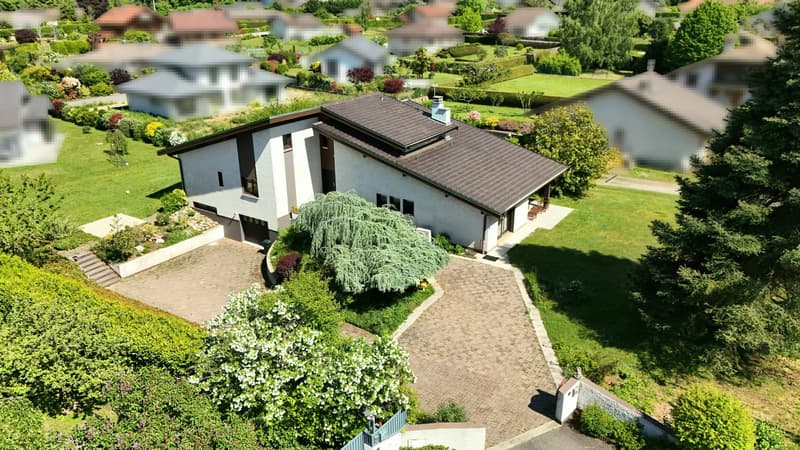 Elegantes Architektenhaus vom Typ 8 in Armoy (3)