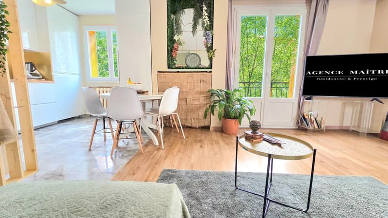 T4 crossing apartment with balcony, cellar and parking in Romagny, Annemasse (1)