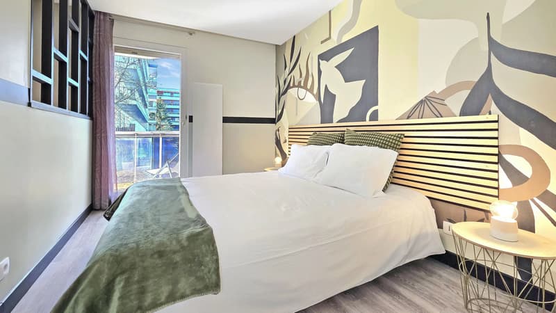 Renovated 2-room apartment in Évian-les-Bains, Grottes sector (13)