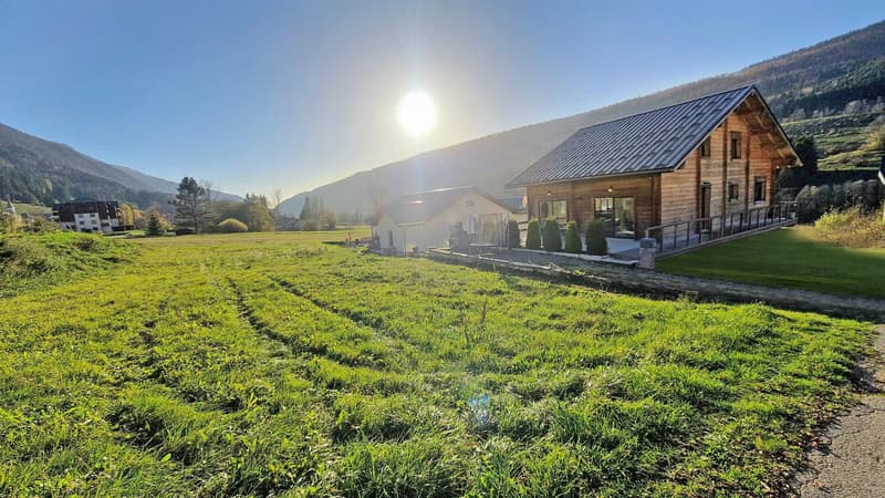 Spacious modern T9 chalet in Mijoux (6)