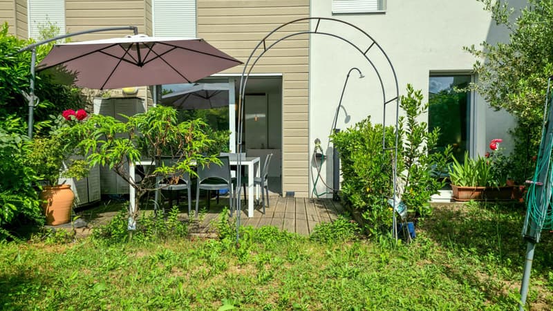 Agréable T2 en rez-de-jardin à Metz-Tessy (6)