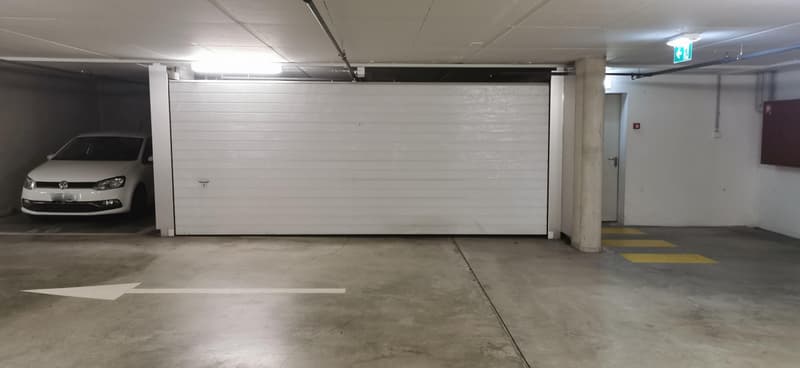 CLARENS GARAGE IN THE CITY CENTER (2)