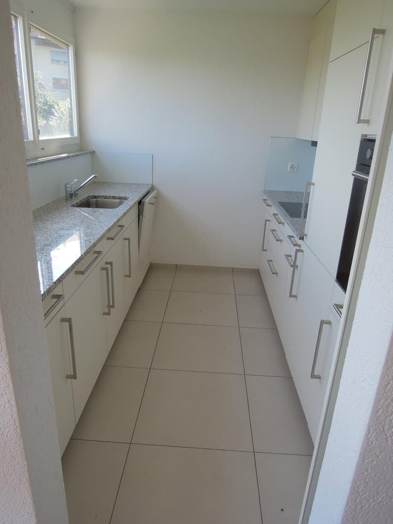 Bright and large family apartment in Köniz / Schliern (7)