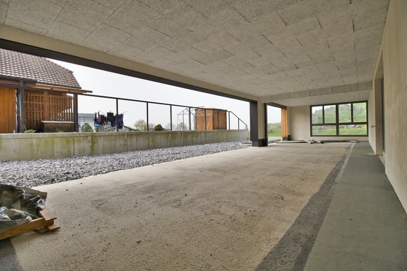 Modern, centrally located and versatile commercial spaces (6)