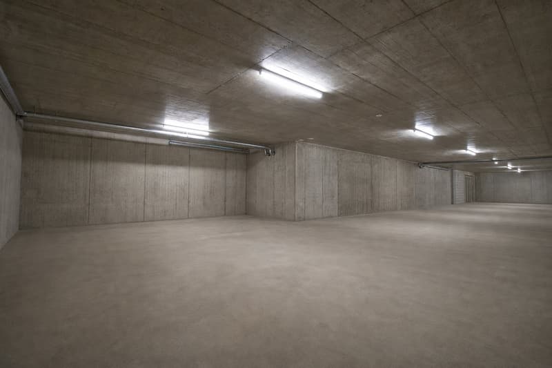Espaces commerciaux et de détail modernes avec des options d'utilisation flexibles et des divisions (9)