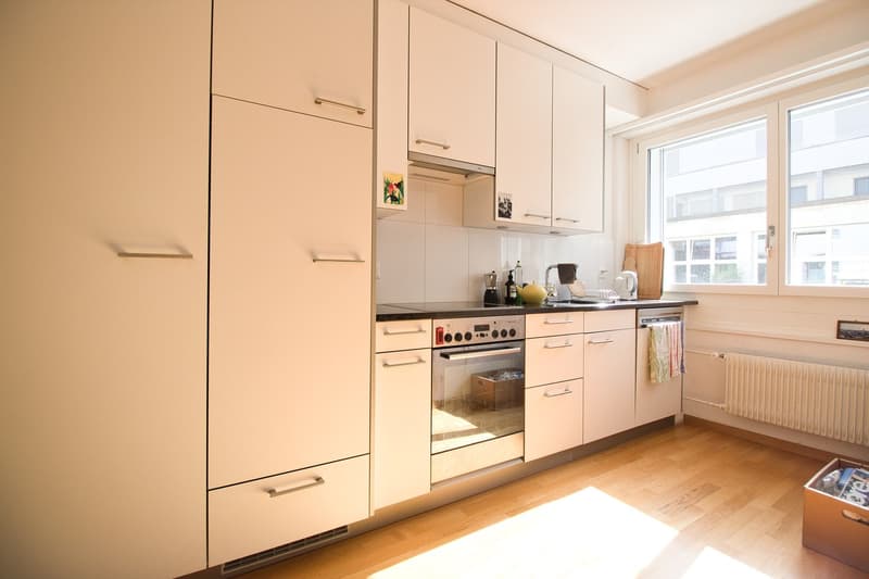 Heimelige 2.5 Zimmerwohnung im Breitsch mit direktem Gartenzugang (6)