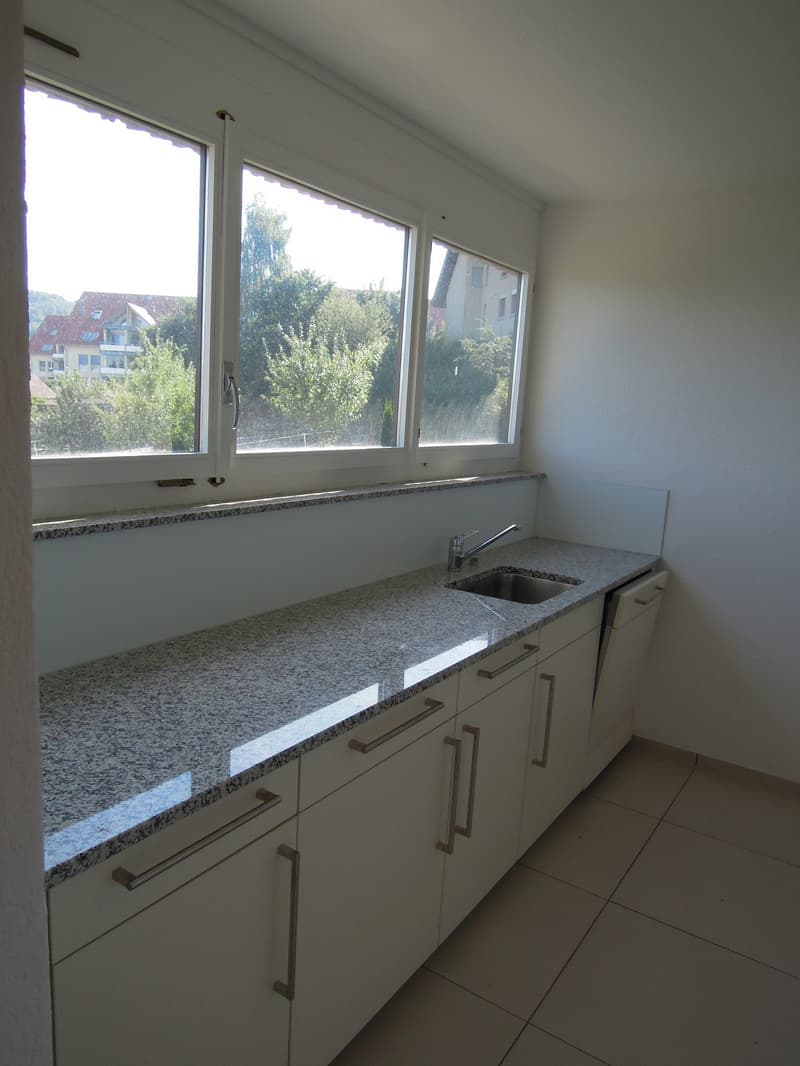 Bright and large family apartment in Köniz / Schliern (7)